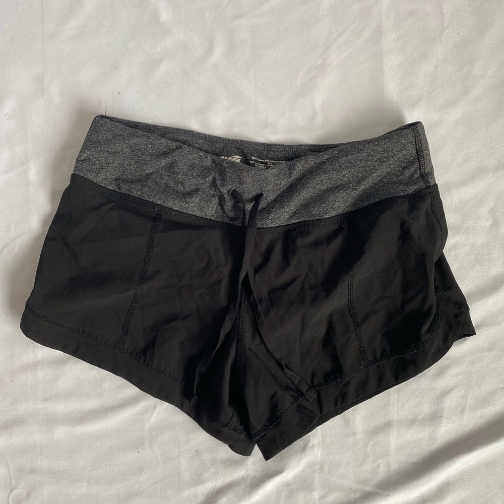 Avia shorts